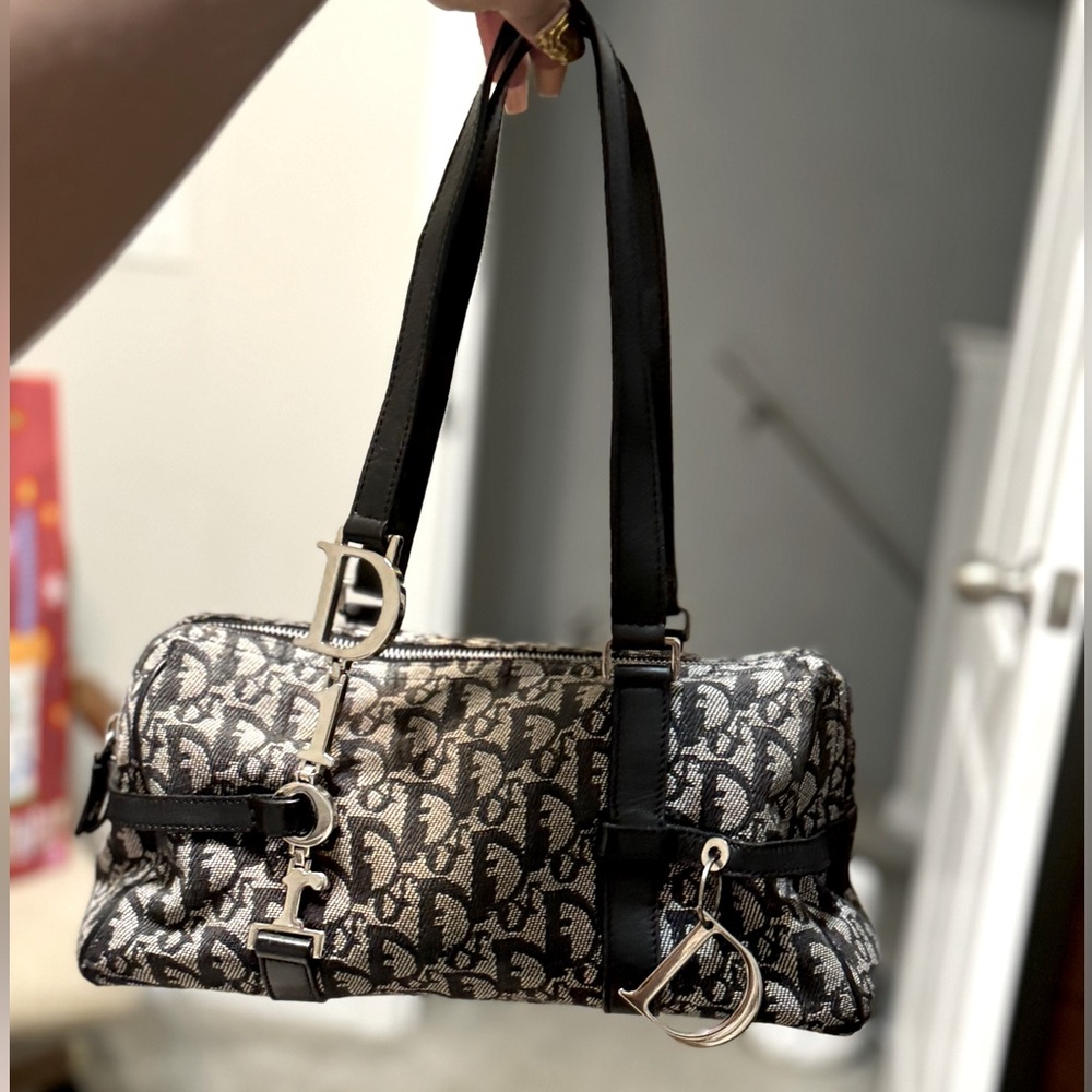 ❌SOLD❌ChristianDior Black LogoCharm Oblique Monogram Signature Trotter BostonBag